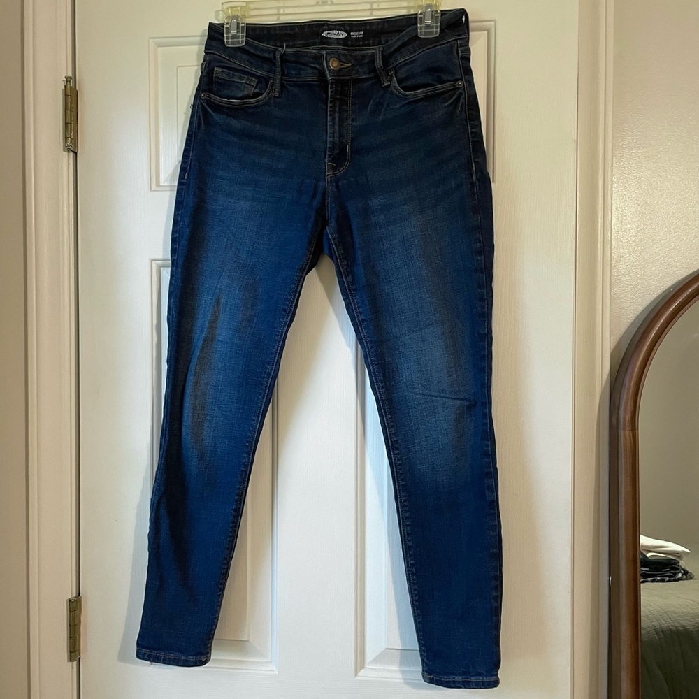 Old Navy Rockstar Super Skinny Jeans